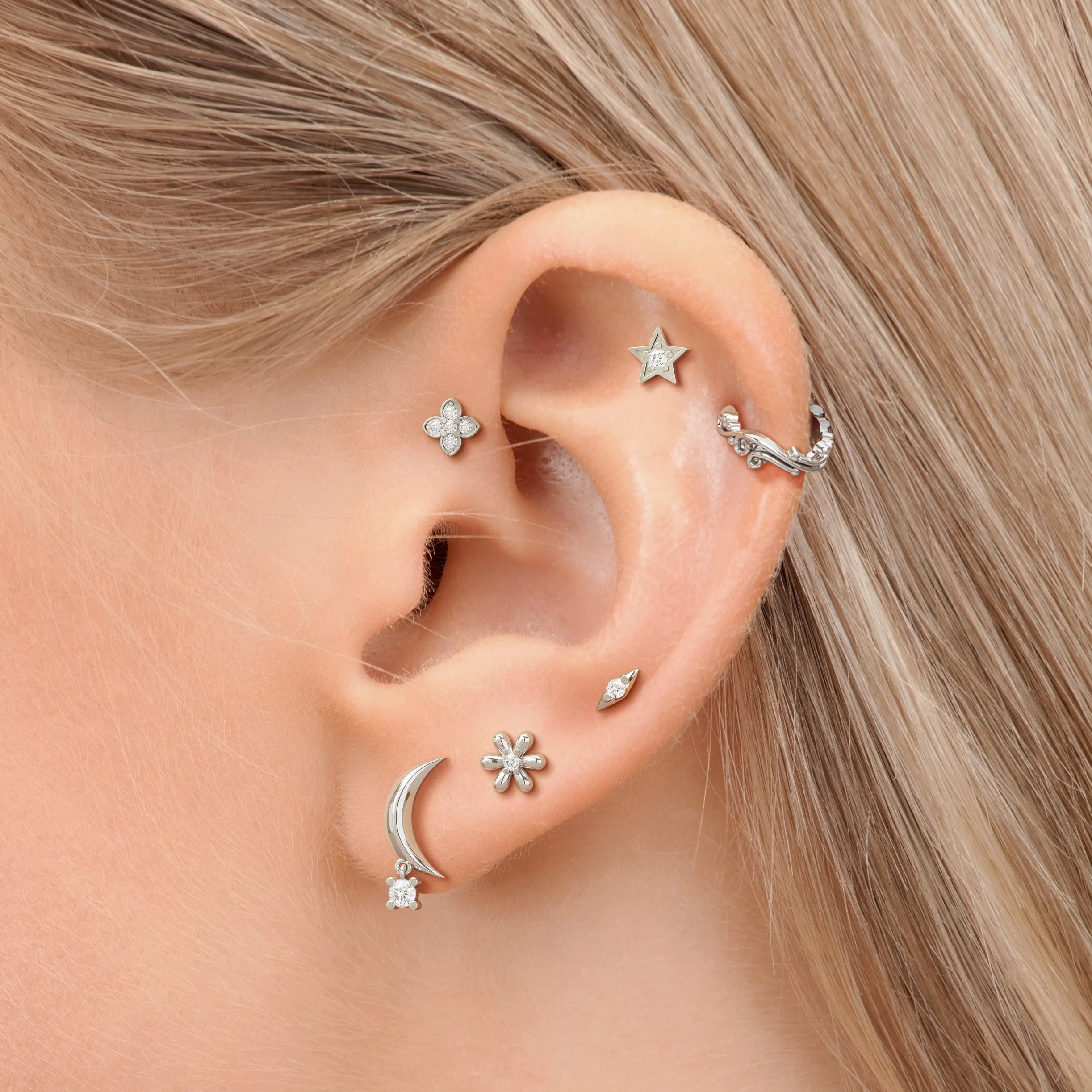 14K Gold Diamond Star Stud