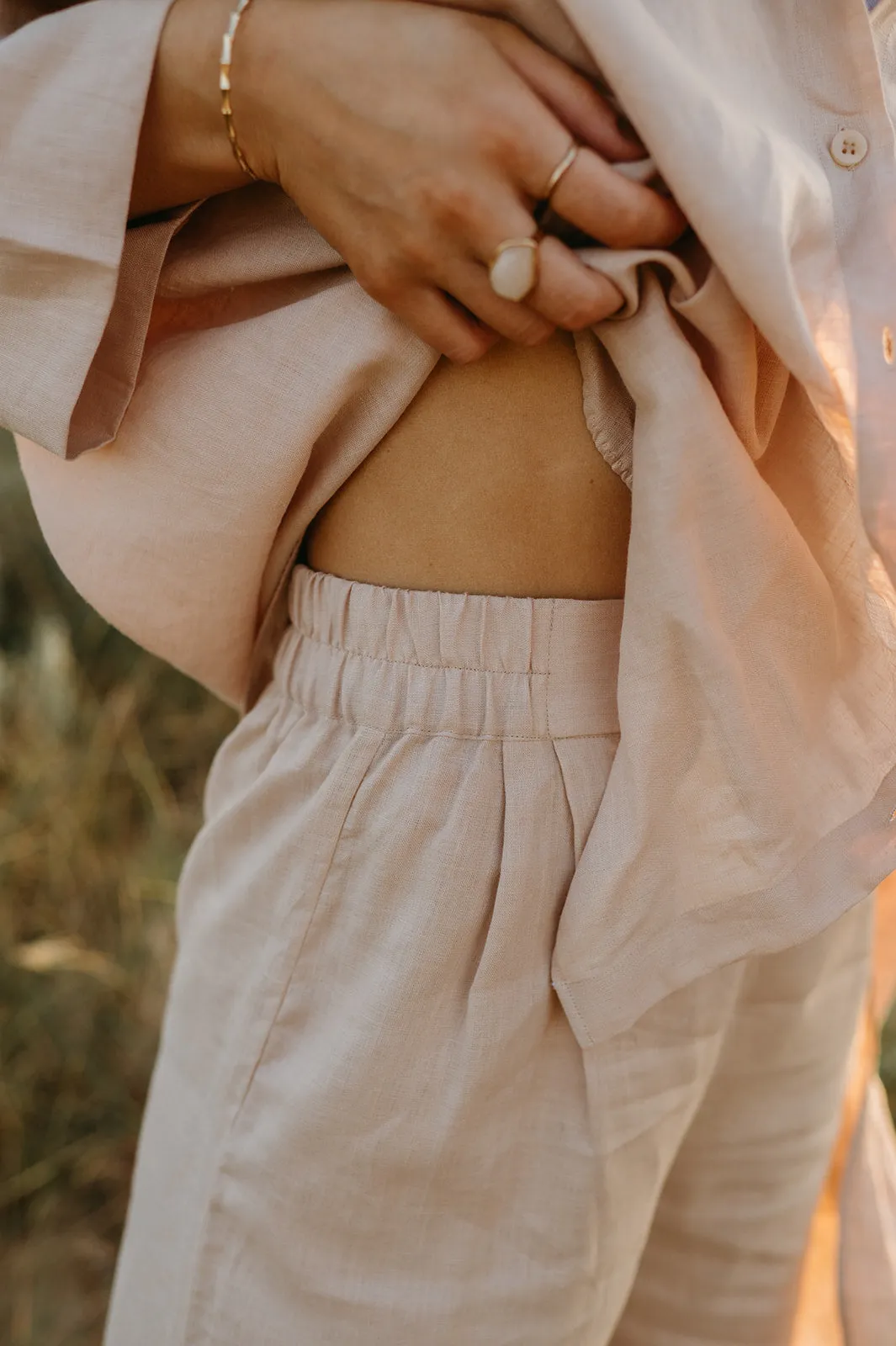 Athena Linen Pants in Dust Storm