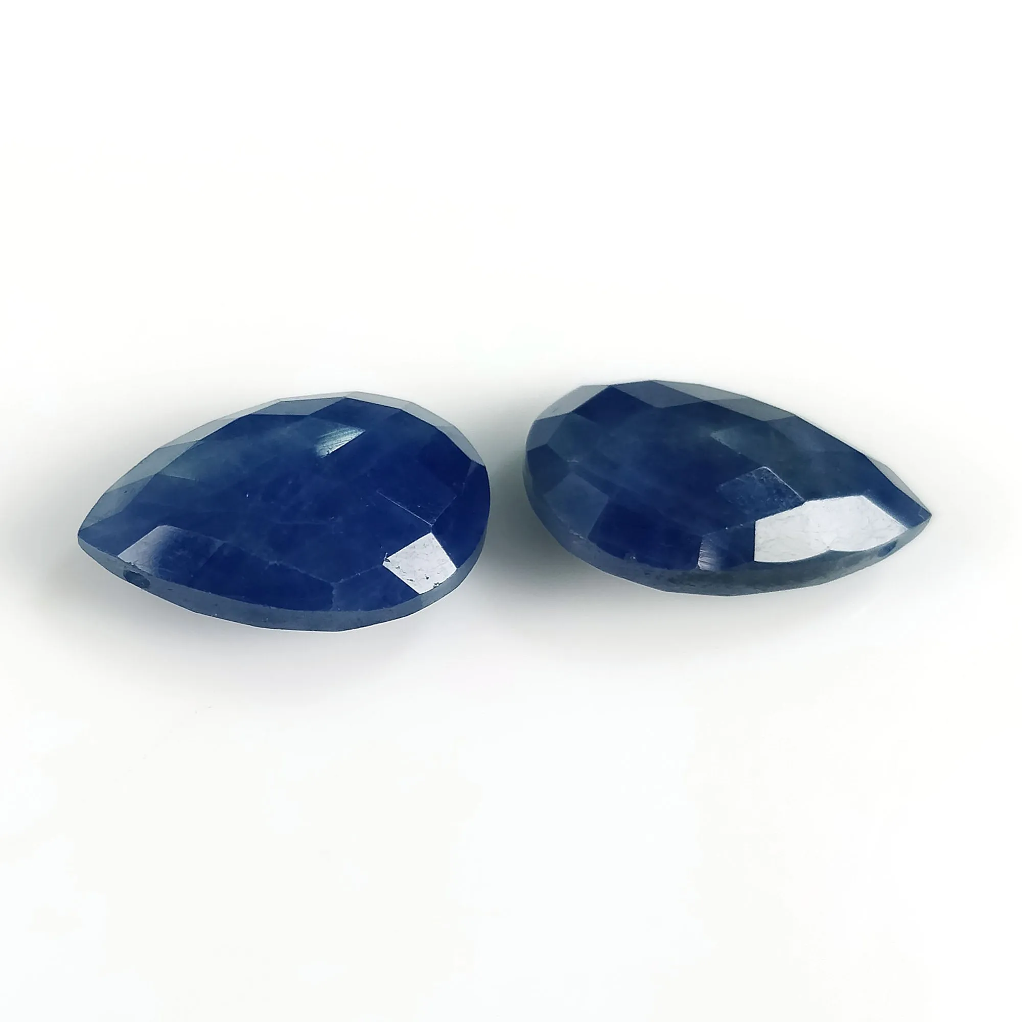 BLUE SAPPHIRE Gemstone Checker Cut : 15.10cts Natural Untreated Sapphire Side To Side Drilled Briolette Pear Shape 15*10mm Pair (With Video)