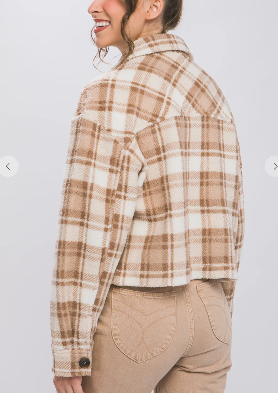 Casual Plaid Button Up Flannel W/Front Pockets