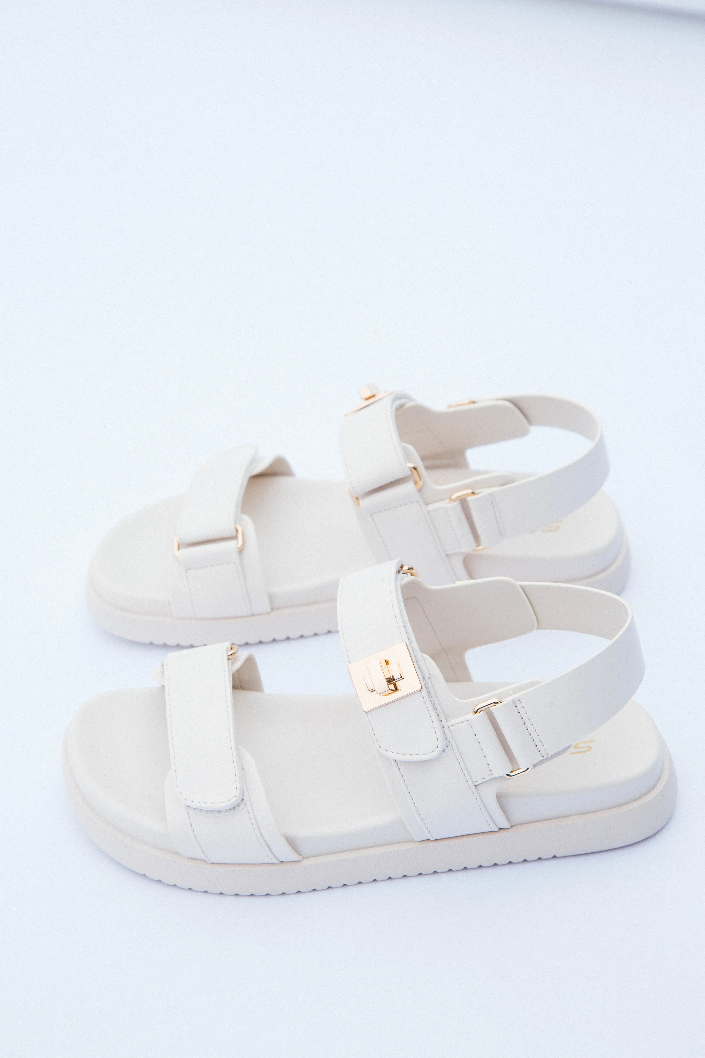 Cobber Flatform Sandal, Bone PU