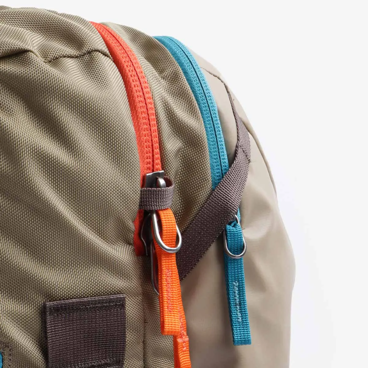 Cotopaxi Allpa 28L Travel Pack