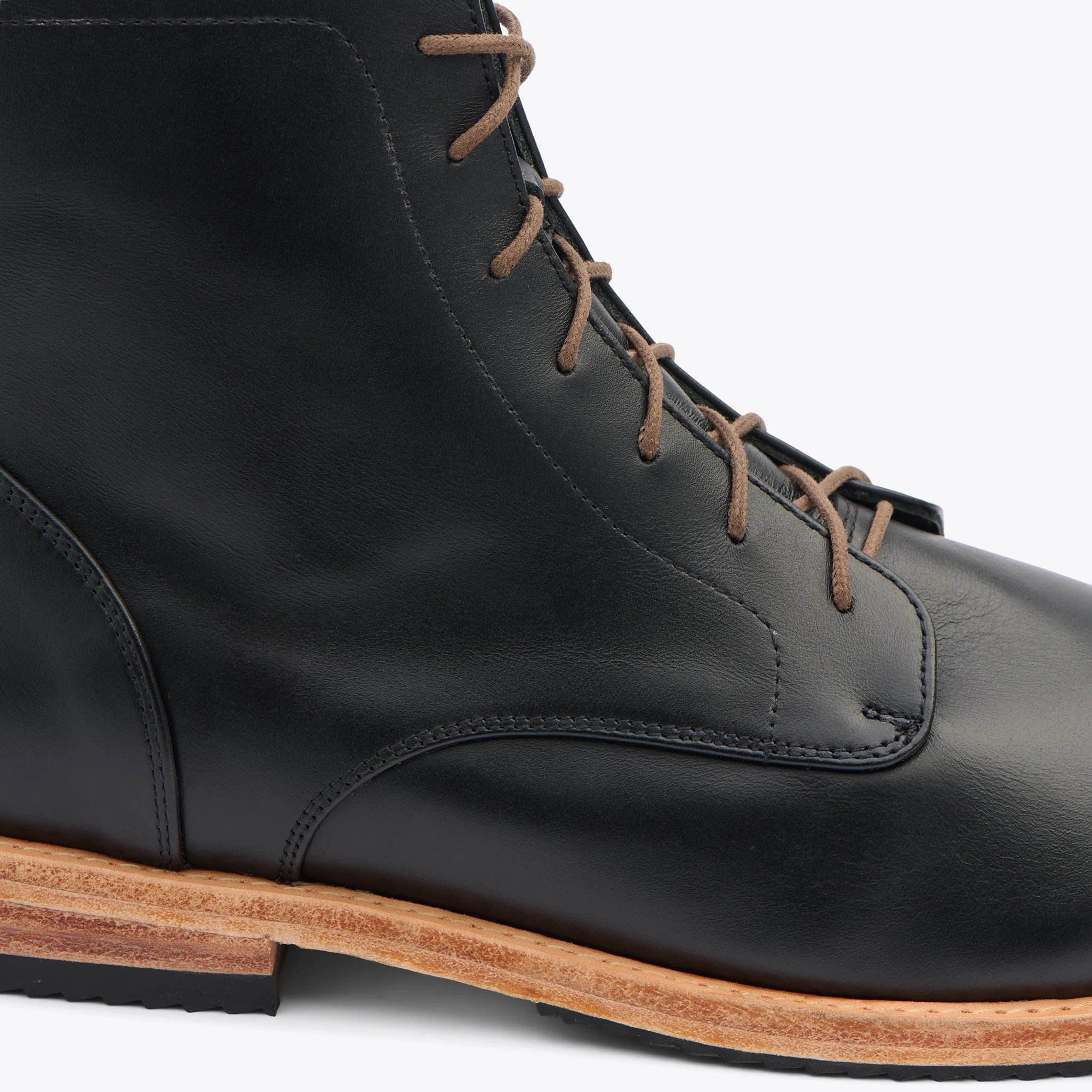 Everyday Lace-Up Boot Black