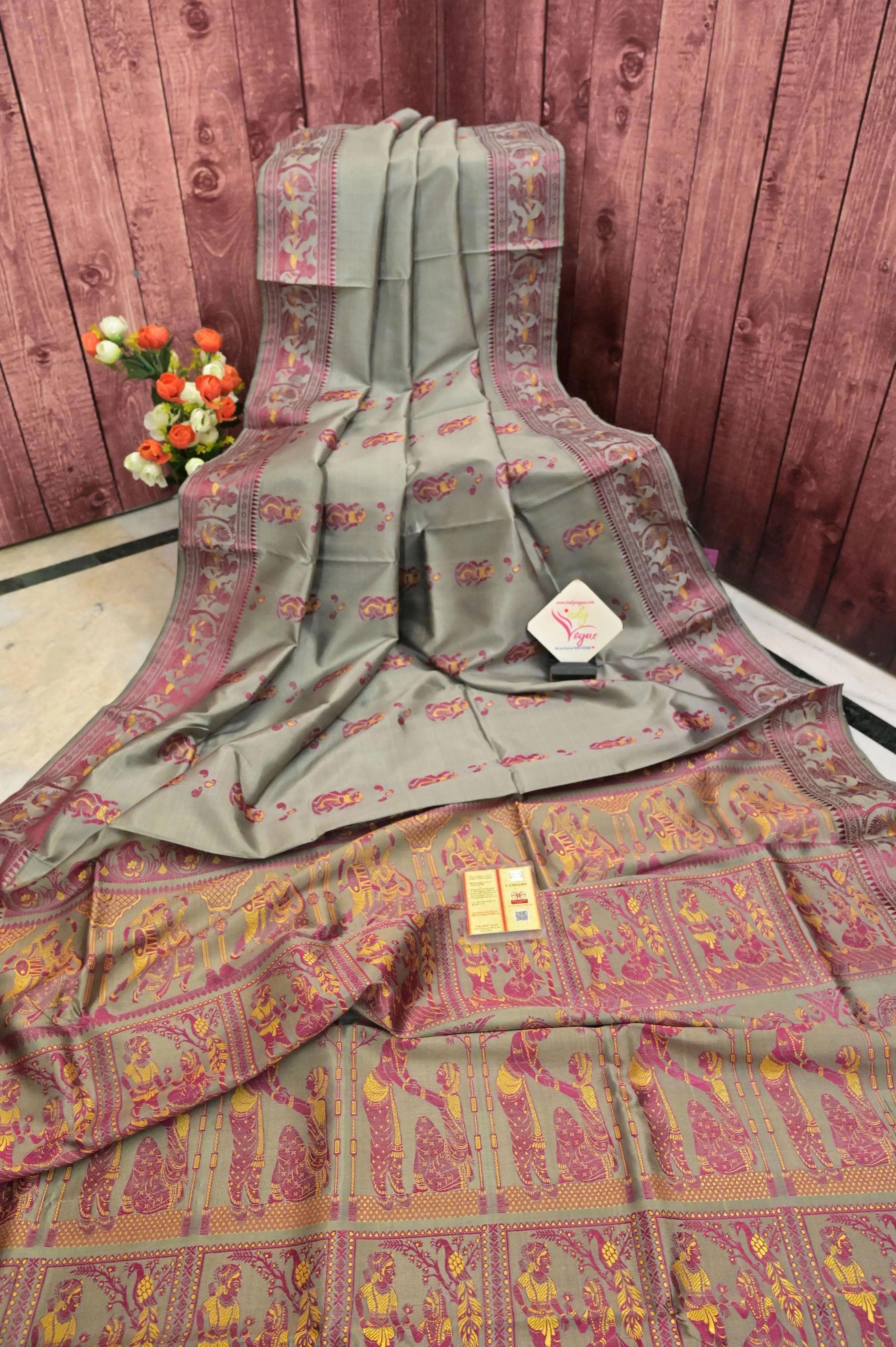 Grey and Magenta Color Pure Baluchari Silk Saree