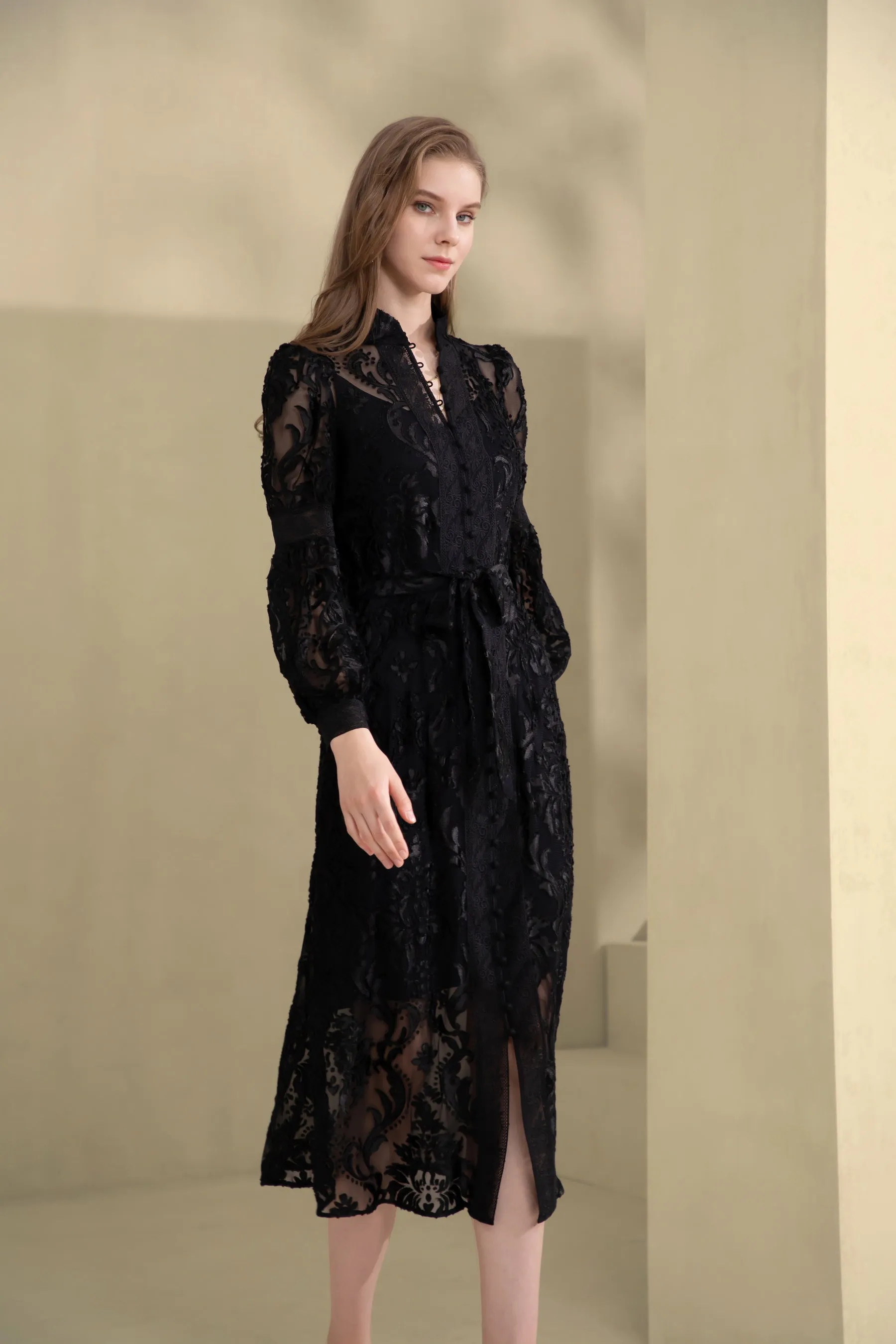 Lila Lace Dress - Black