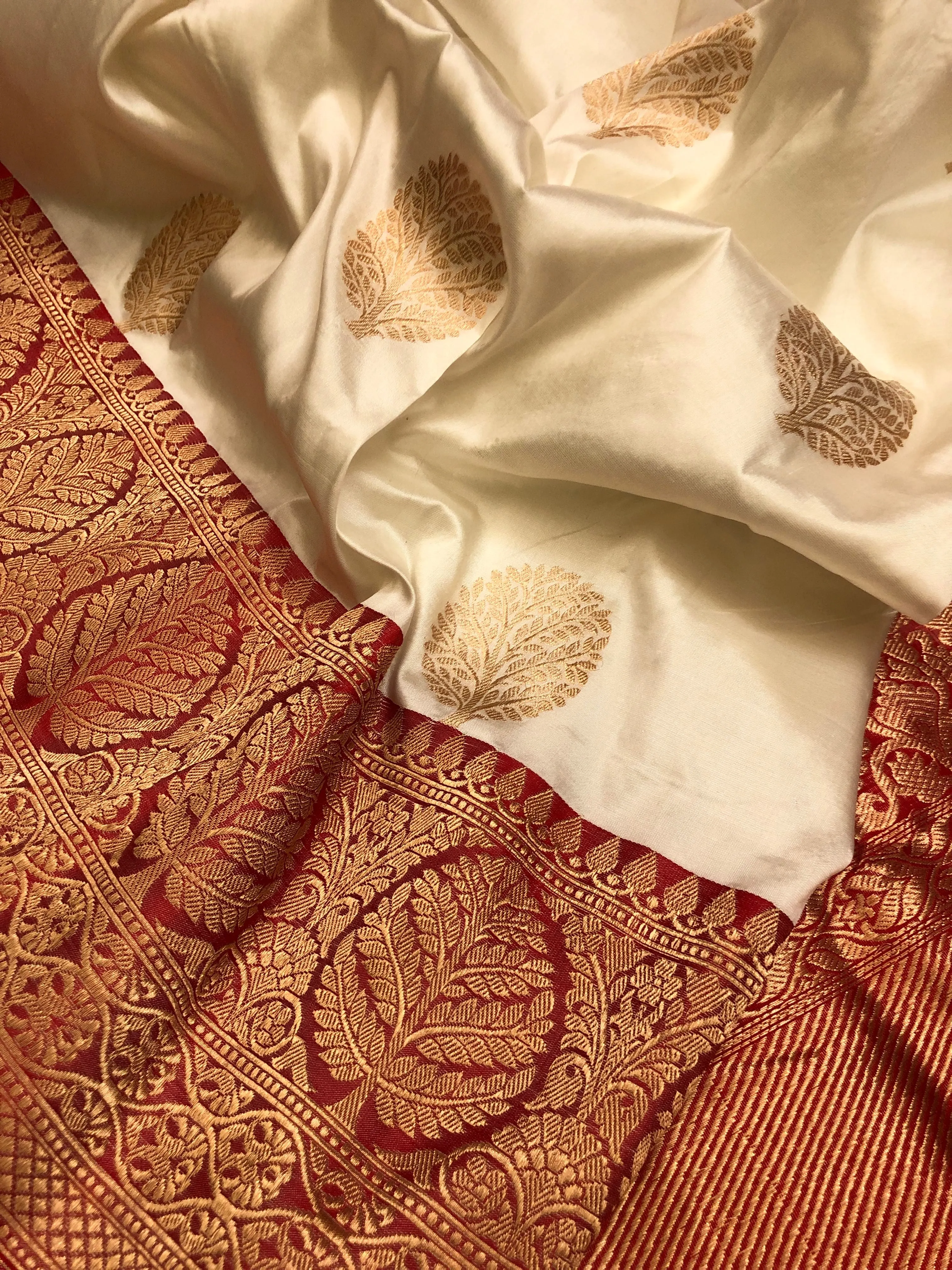 Milk White Color Pure Katan Banarasi Silk Saree