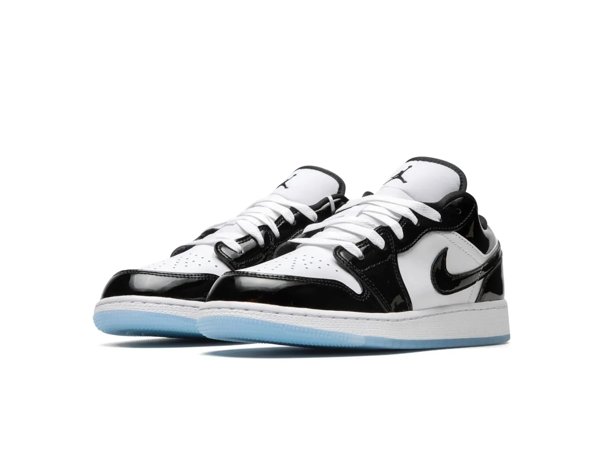 Nike Air Jordan 1 Low SE "Concord"