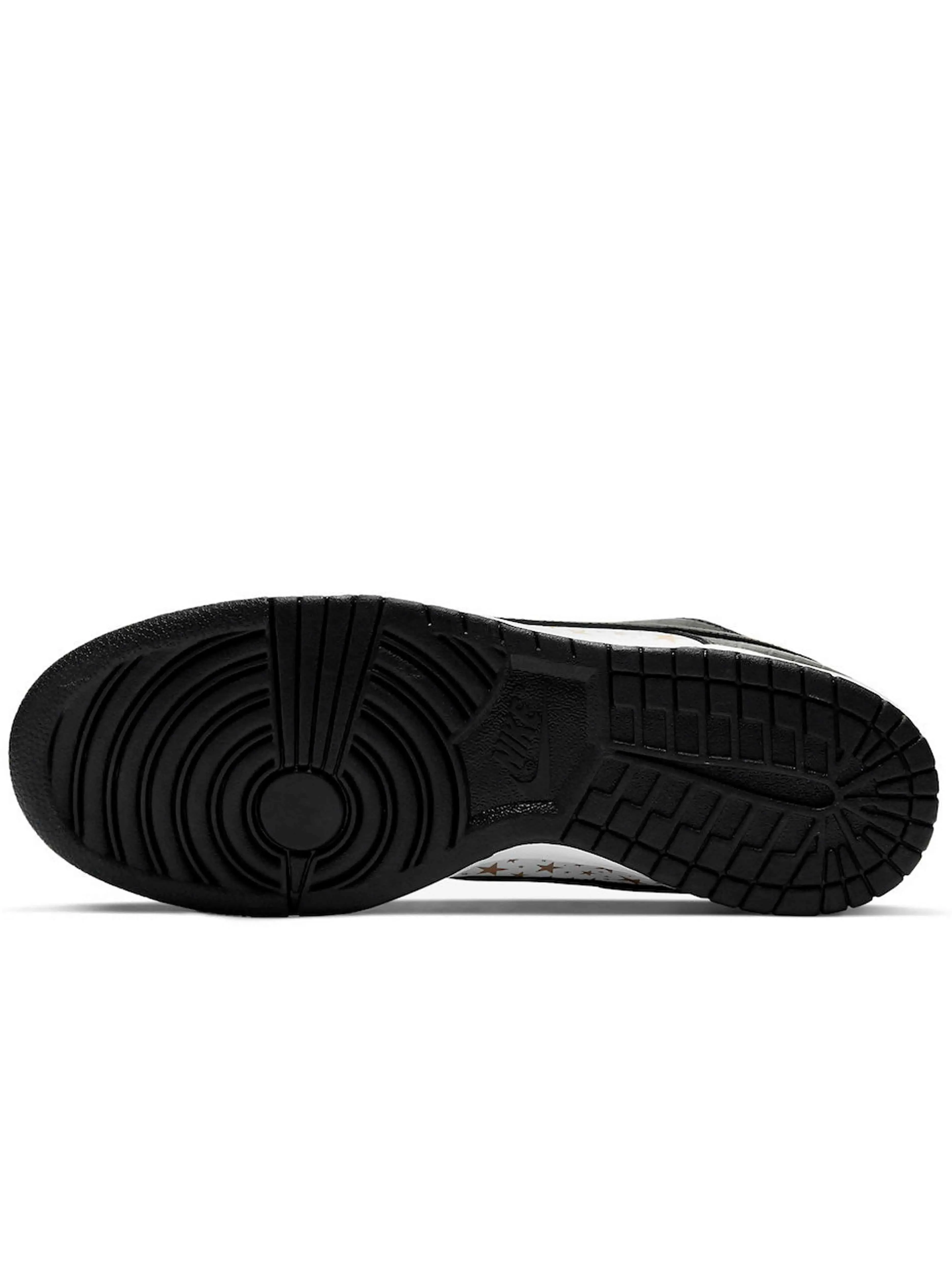 Nike SB Dunk Low Supreme Stars Black [2021]