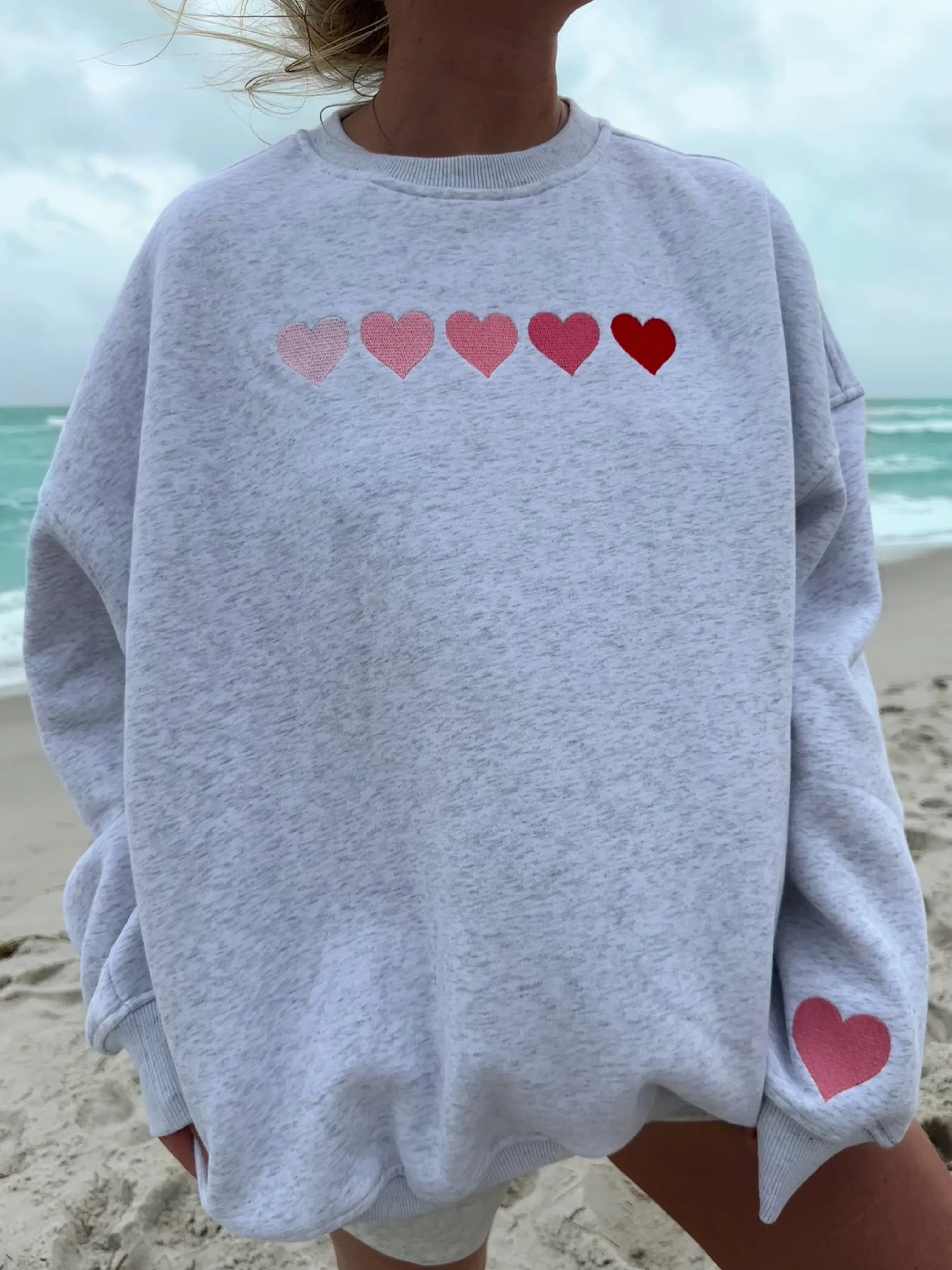 Ombre Hearts Embroider Sweatshirt