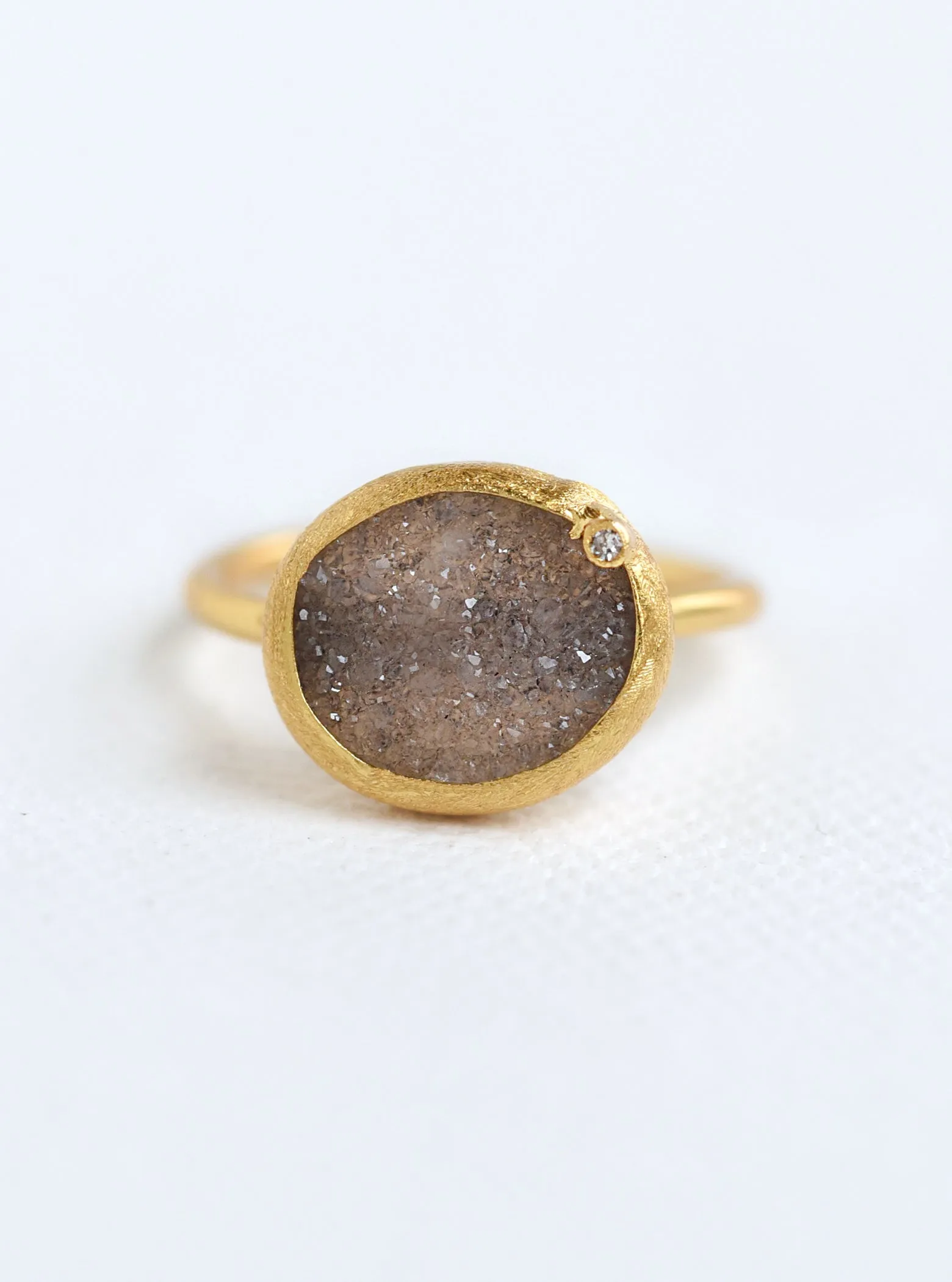 Shining Druzy Small Oval With Genuine Diamond Ring